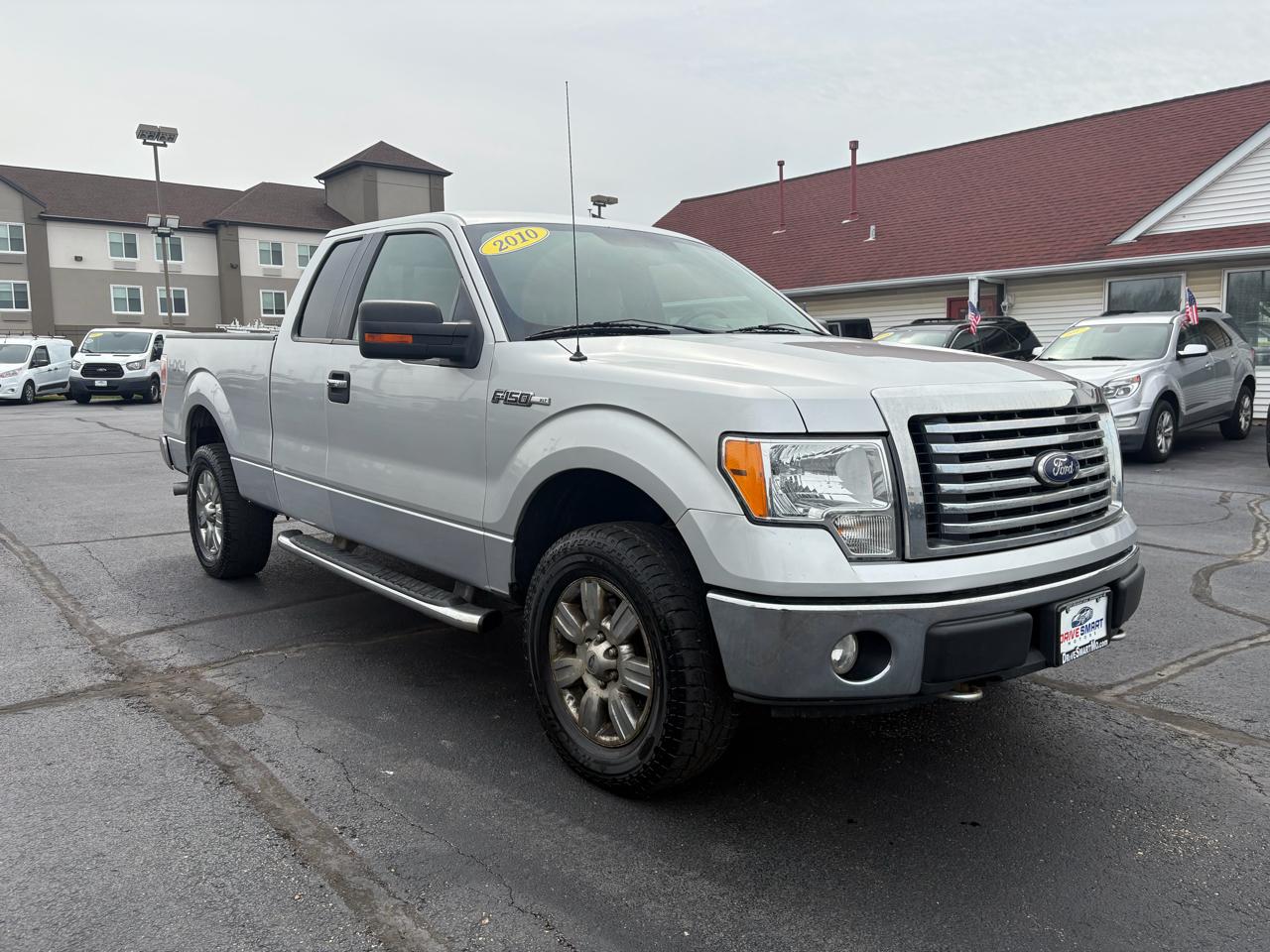 Ford F-150 XLT SuperCab 8-ft. Bed 4WD 2010