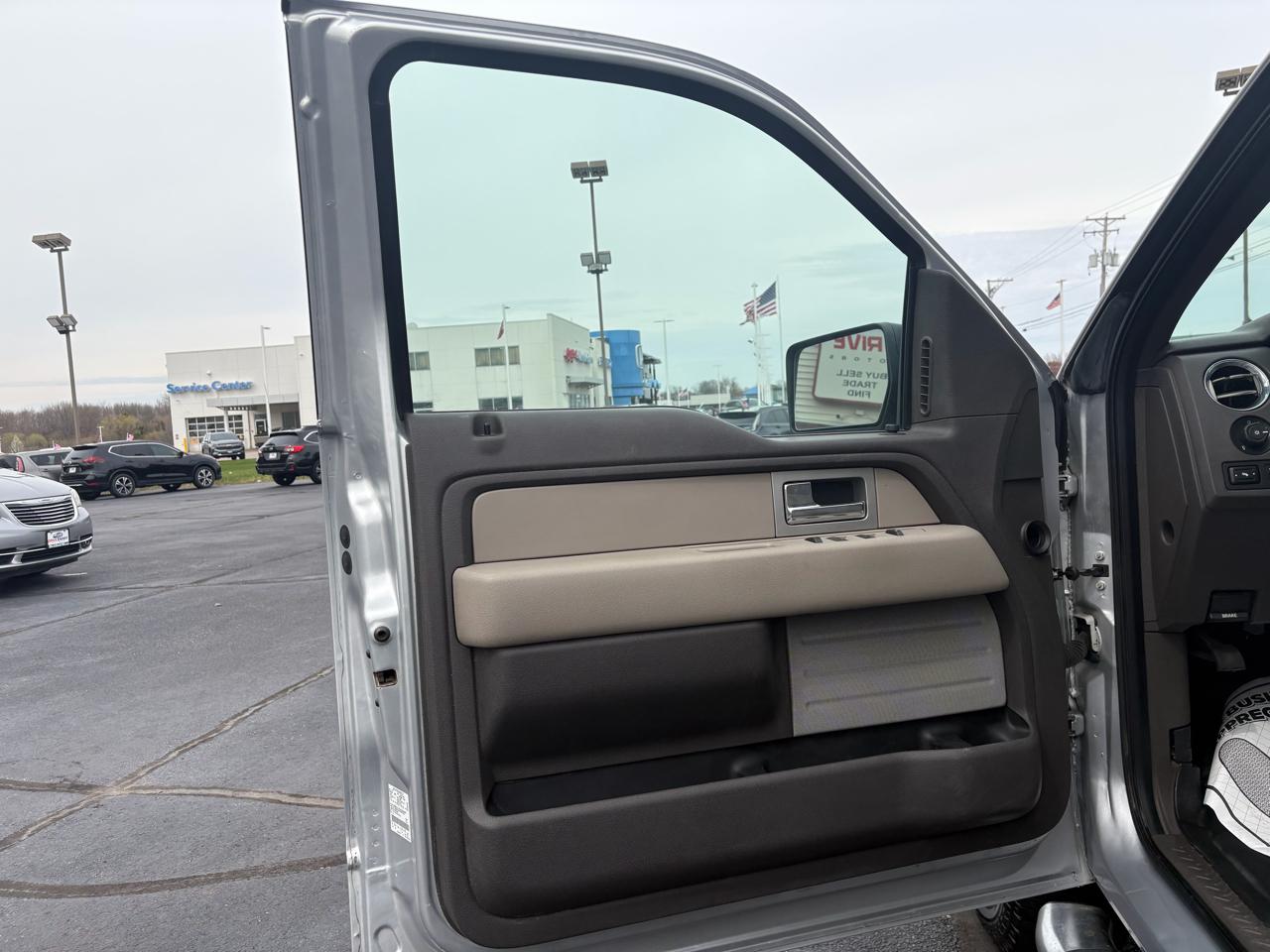 Ford F-150 XLT SuperCab 8-ft. Bed 4WD 2010