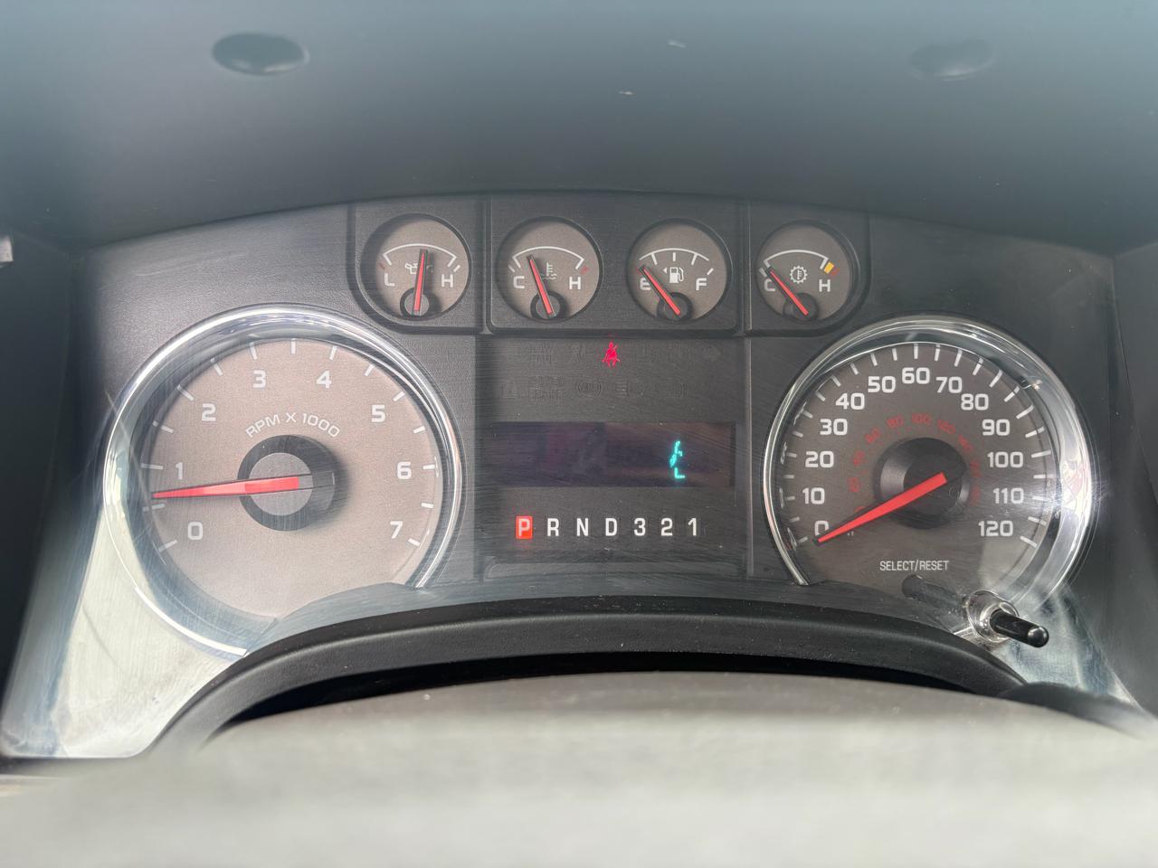 Ford F-150 XLT SuperCab 8-ft. Bed 4WD 2010