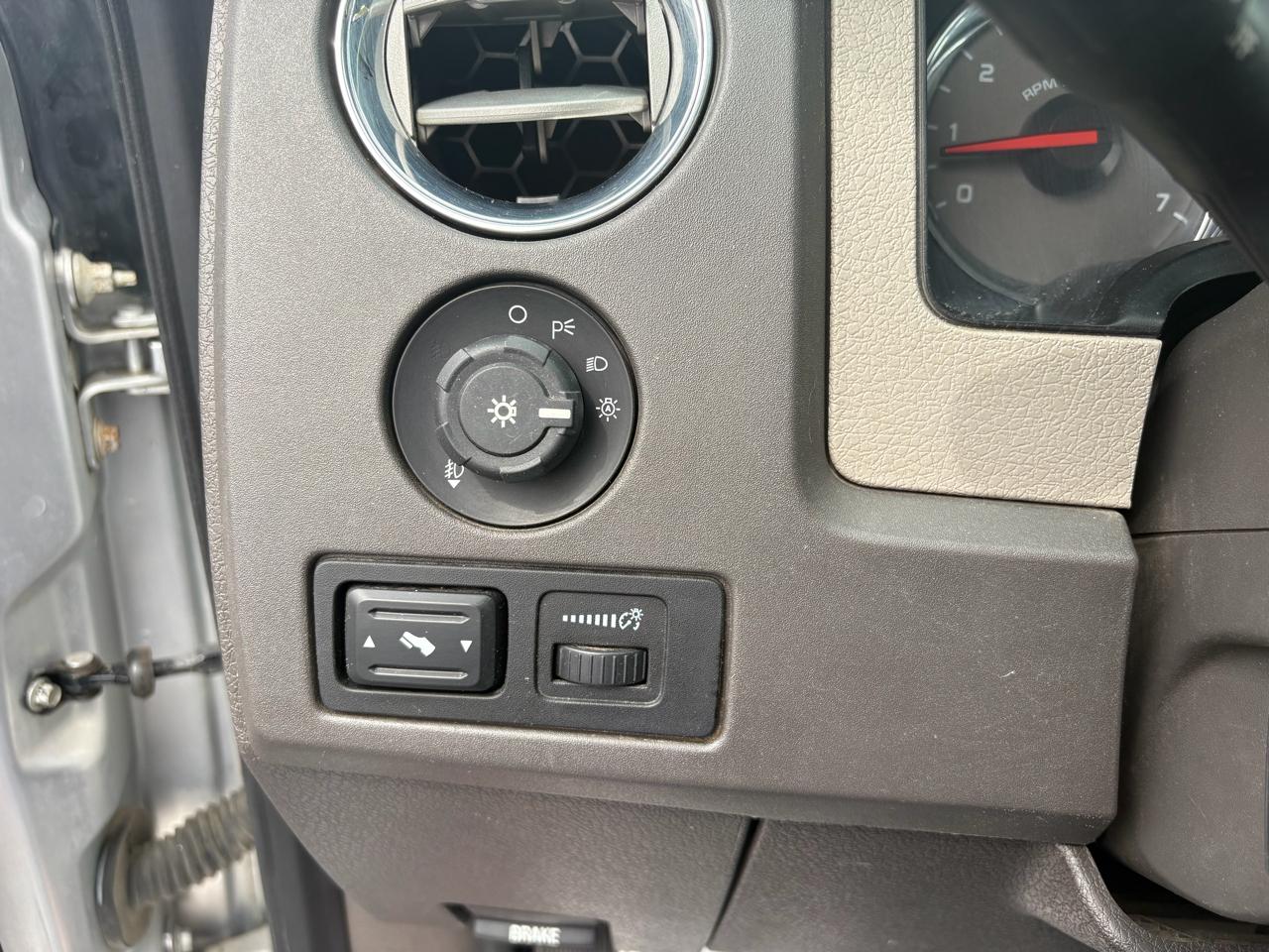 Ford F-150 XLT SuperCab 8-ft. Bed 4WD 2010