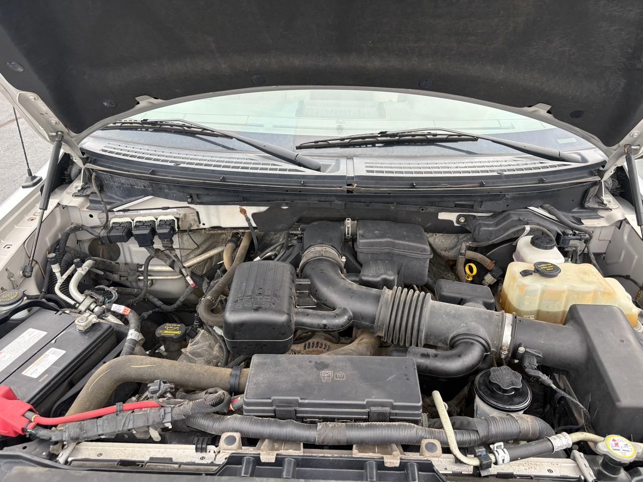 Ford F-150 XLT SuperCab 8-ft. Bed 4WD 2010