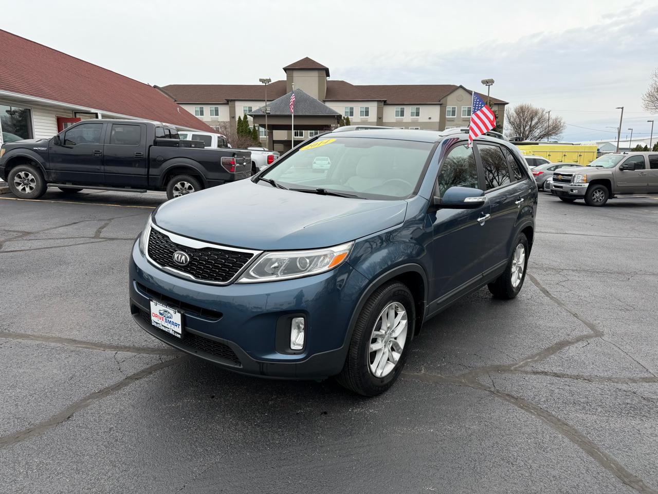 Kia Sorento LX 2WD 2014