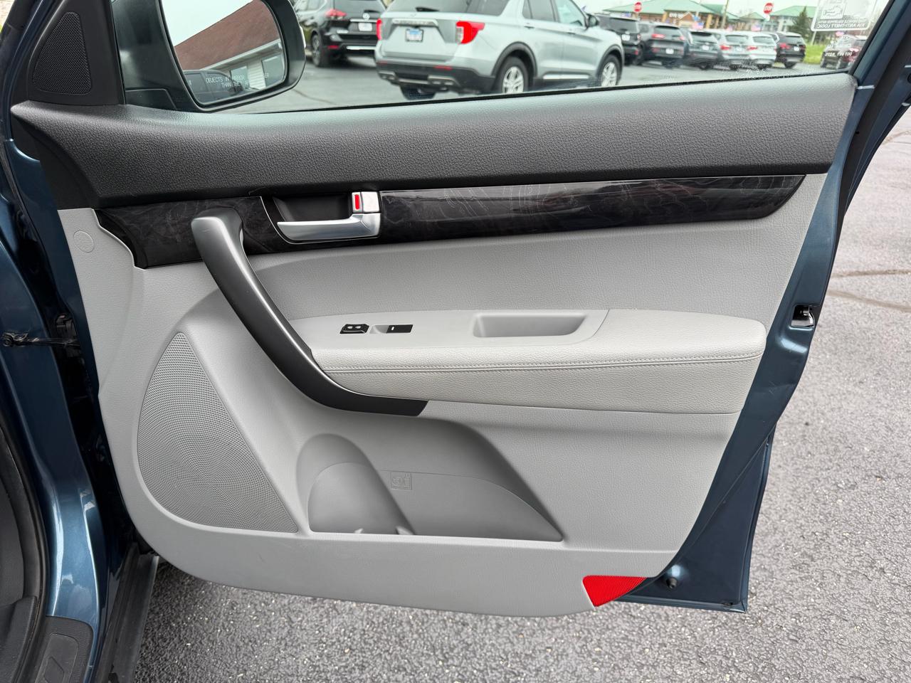 Kia Sorento LX 2WD 2014