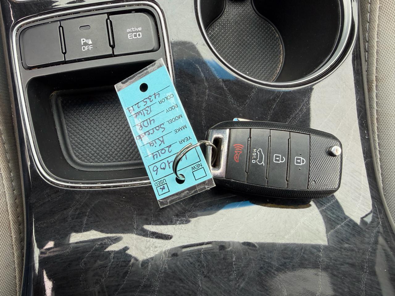 Kia Sorento LX 2WD 2014