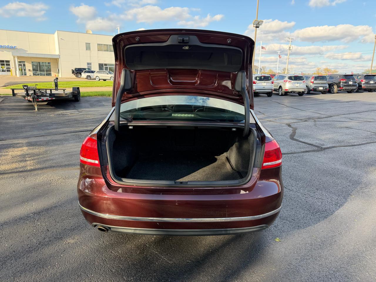 Volkswagen Passat 2.5L SEL Premium 2013