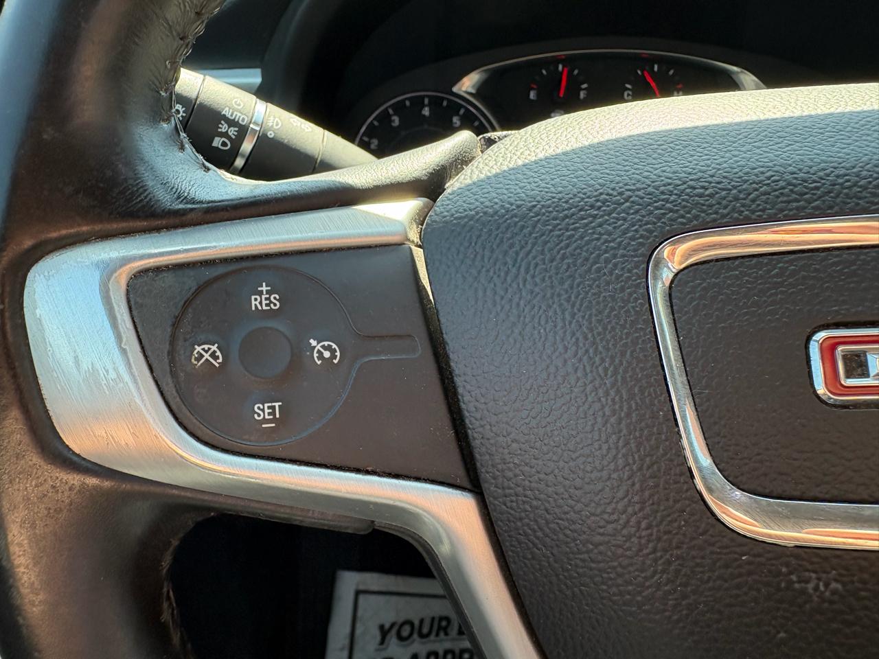 GMC Acadia SLT-1 FWD 2017