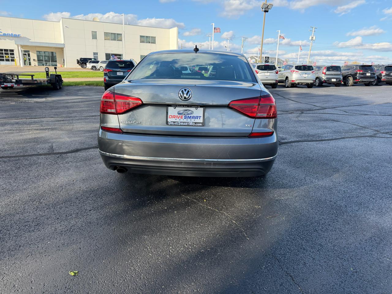 Volkswagen Passat SE 6A 2016