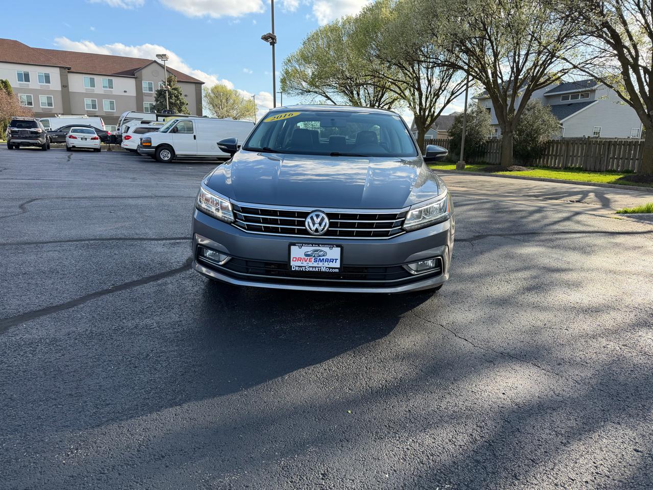 Volkswagen Passat SE 6A 2016