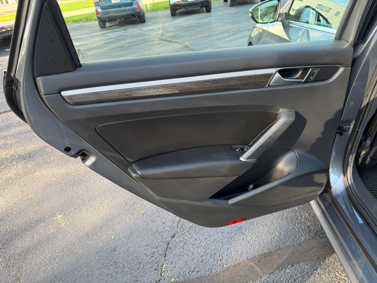 Volkswagen Passat SE 6A 2016