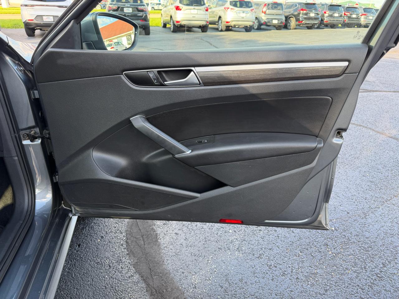 Volkswagen Passat SE 6A 2016