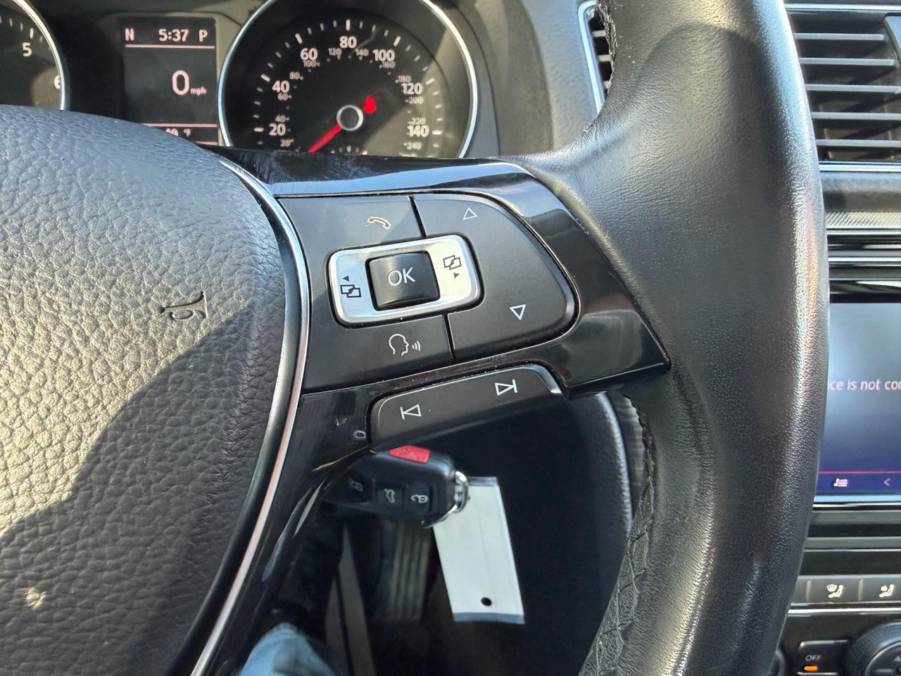 Volkswagen Passat SE 6A 2016