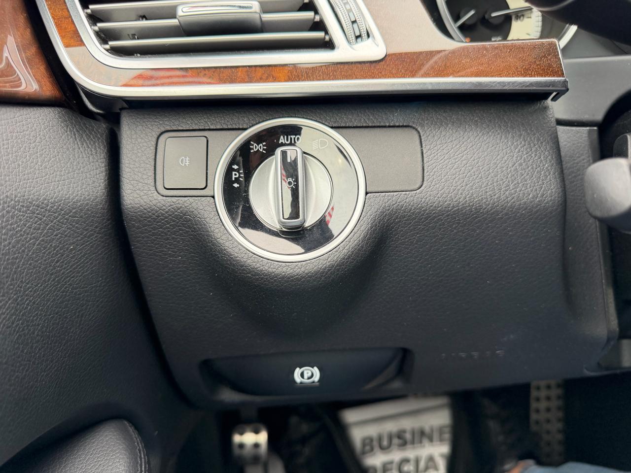 Mercedes-Benz E-Class E350 4MATIC Sedan 2014