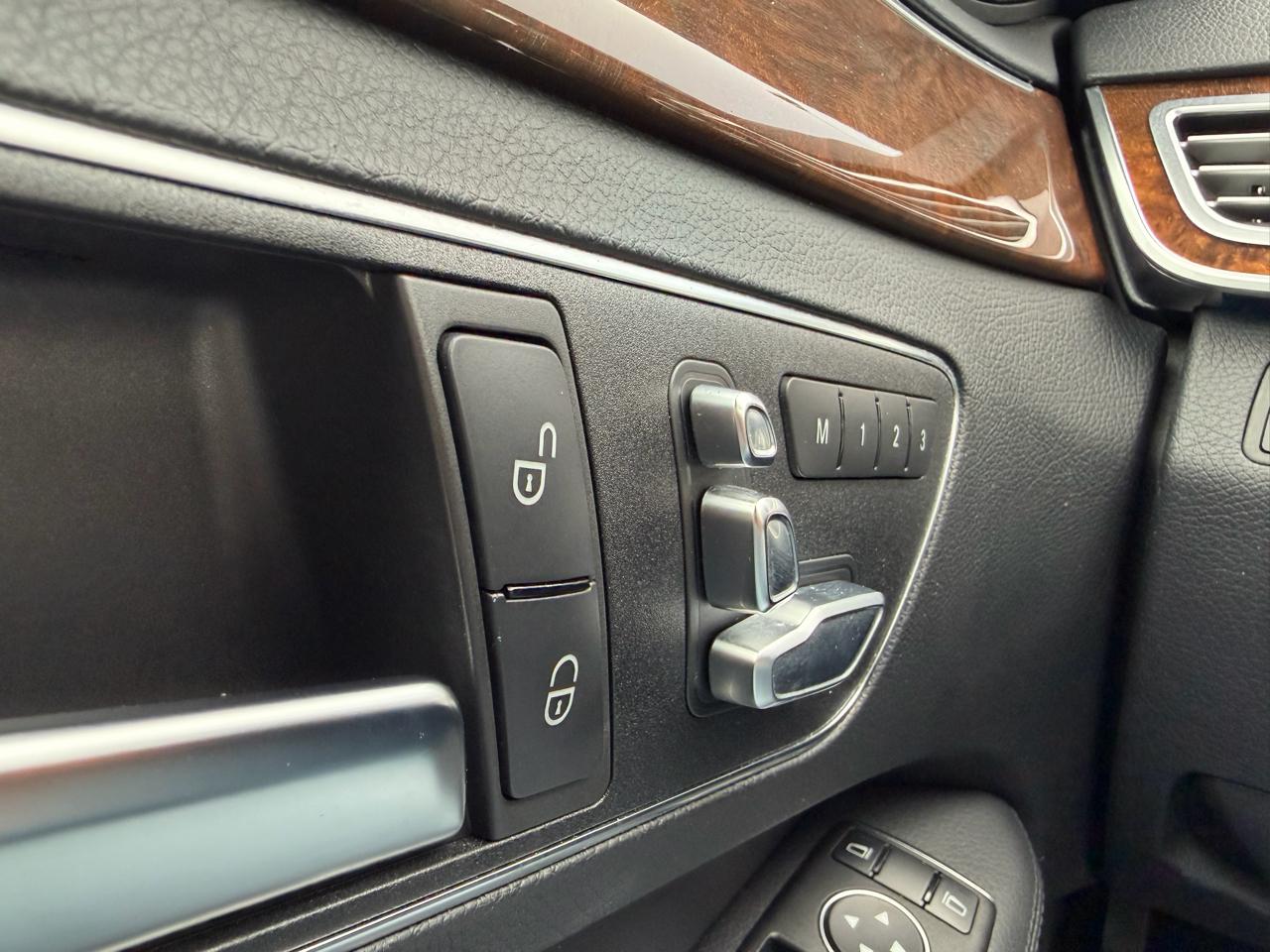 Mercedes-Benz E-Class E350 4MATIC Sedan 2014