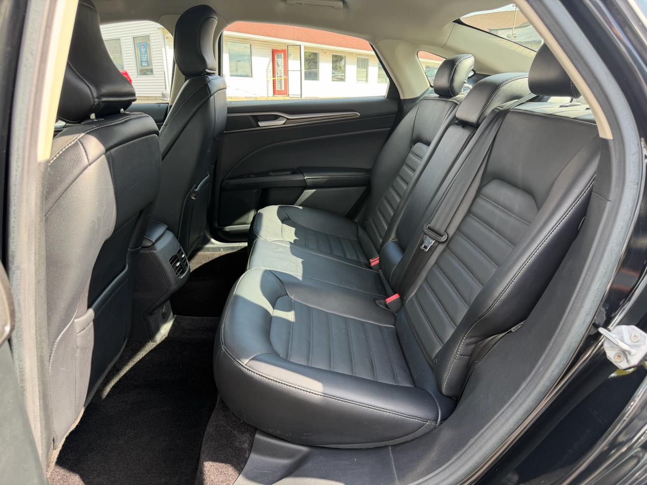 Ford Fusion SE 2017