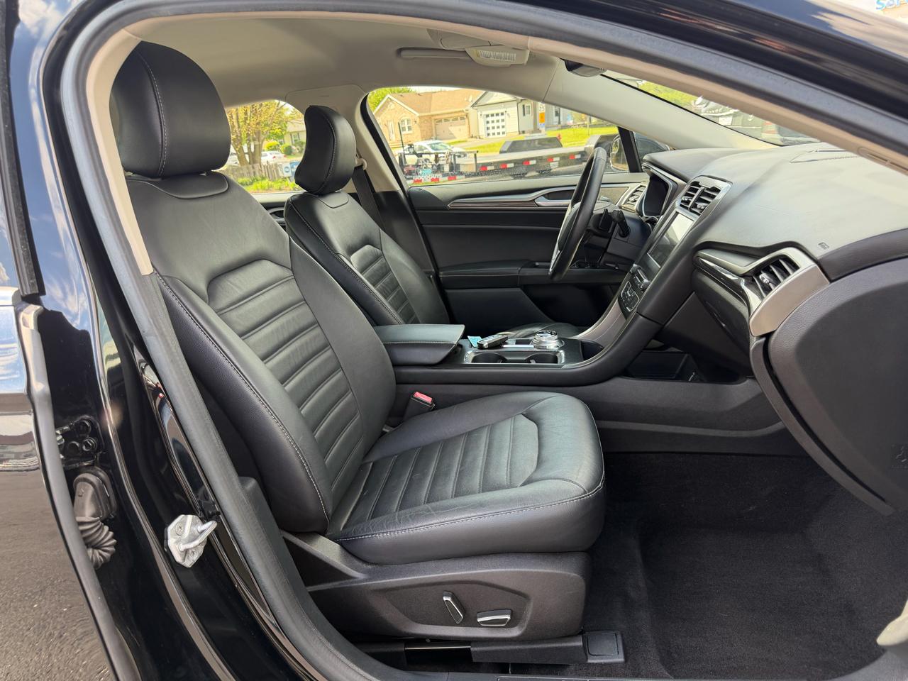 Ford Fusion SE 2017