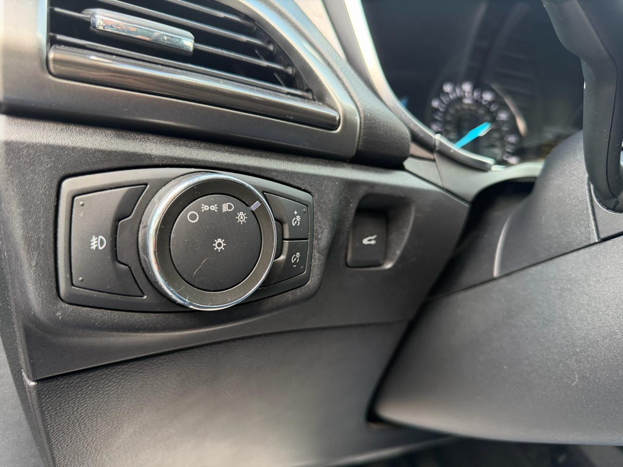 Ford Fusion SE 2017