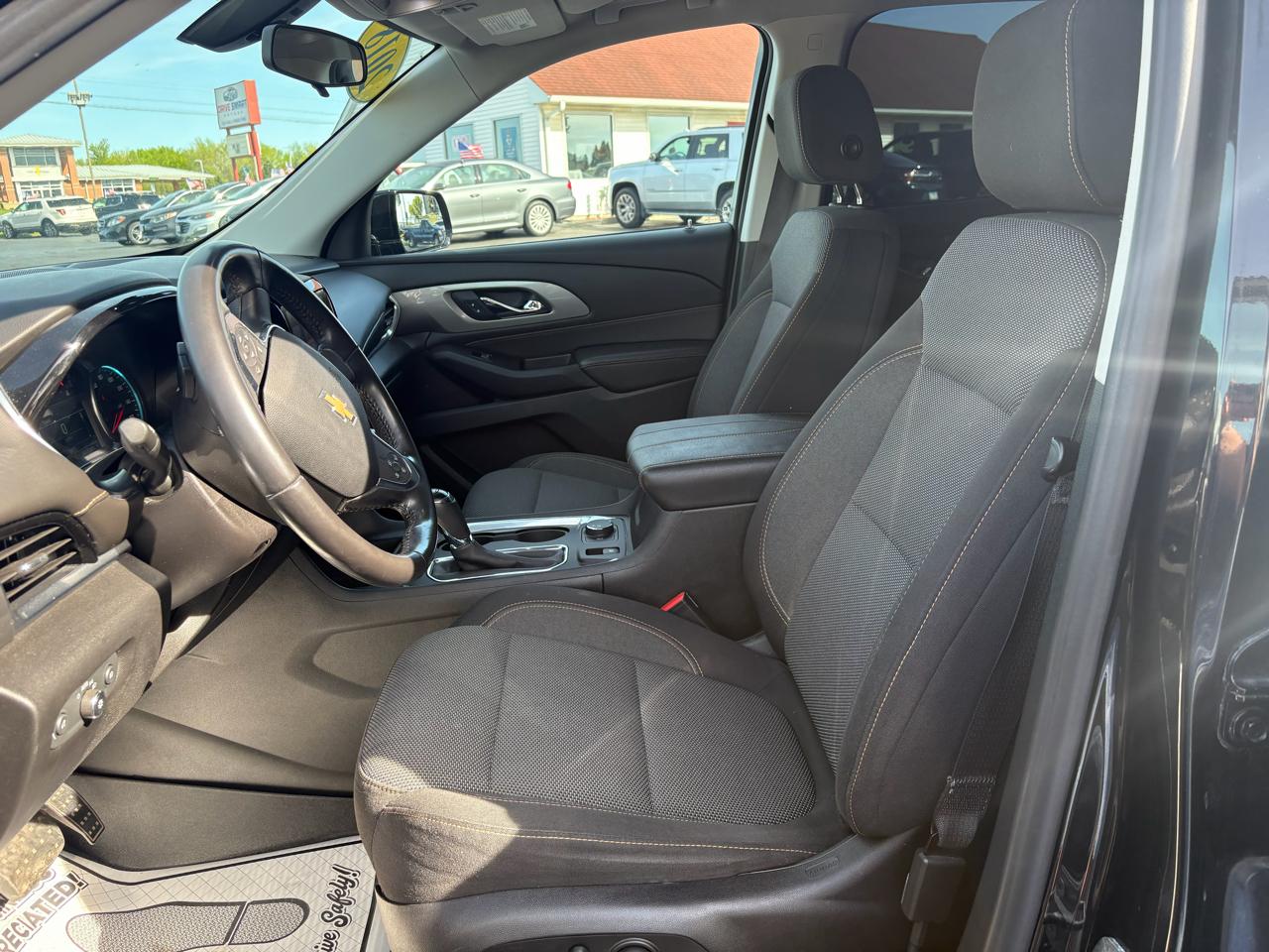 Chevrolet Traverse LT Cloth FWD 2018