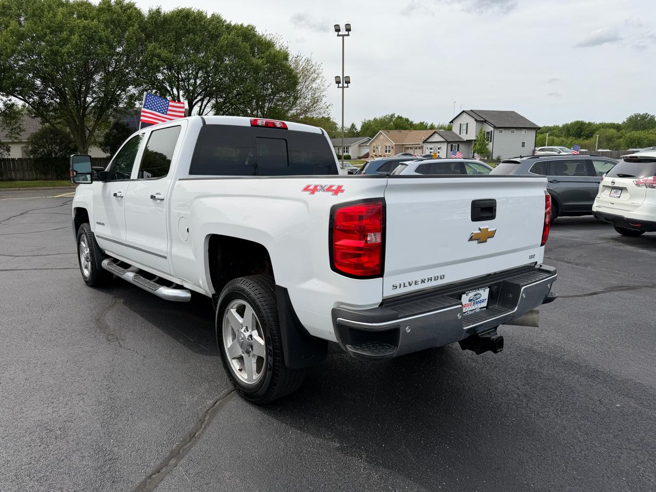 Chevrolet Silverado 2500HD LTZ Crew Cab 4WD 2015