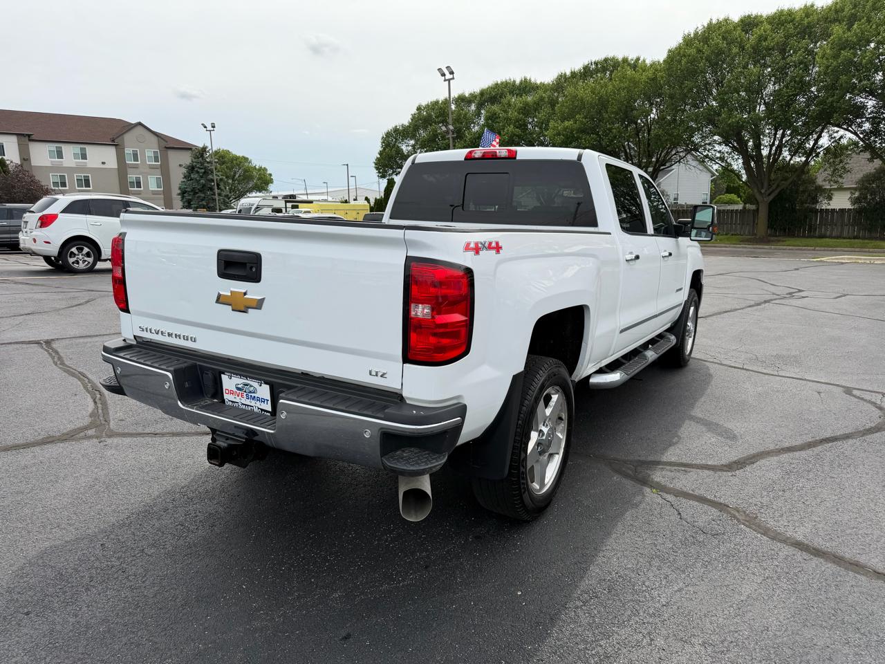 Chevrolet Silverado 2500HD LTZ Crew Cab 4WD 2015
