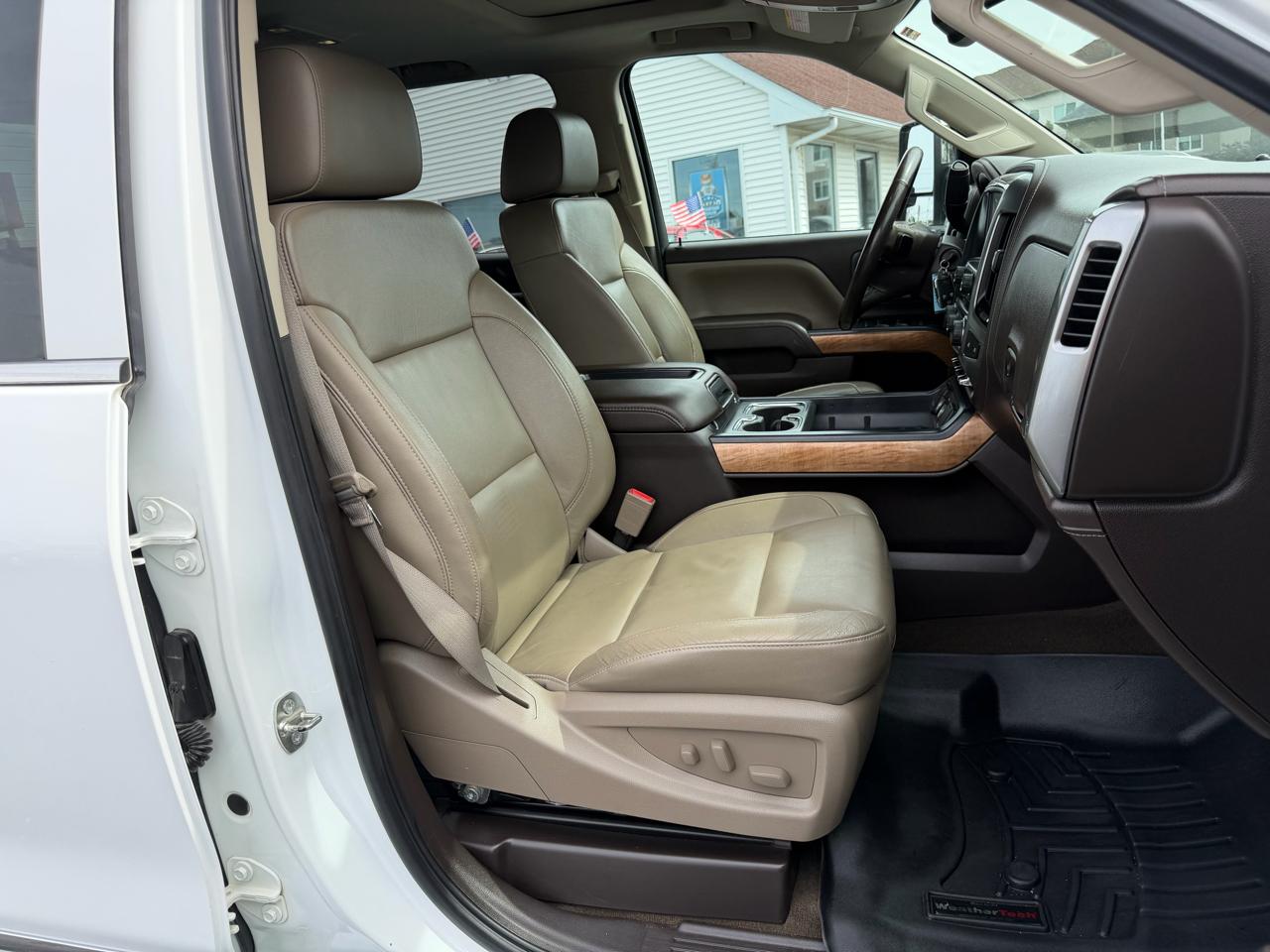 Chevrolet Silverado 2500HD LTZ Crew Cab 4WD 2015