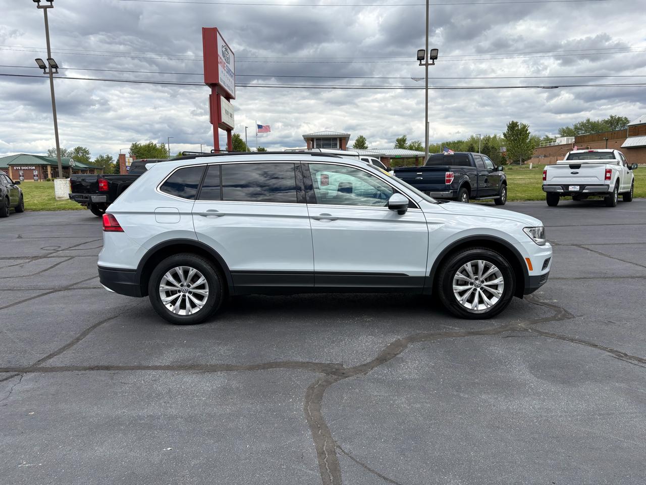 Volkswagen Tiguan SE 4Motion AWD 2019