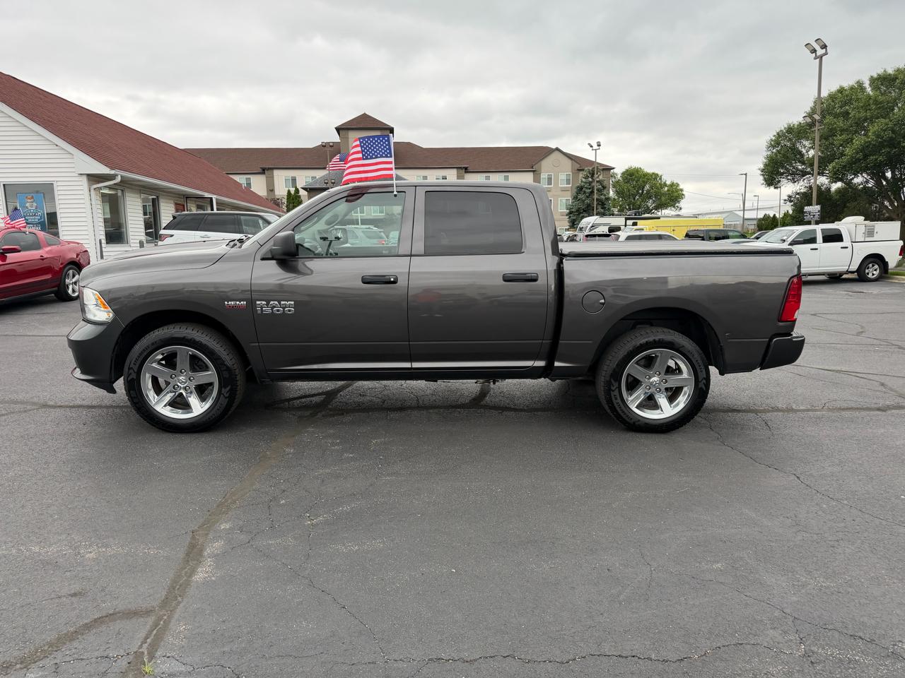 Vehicle Image 2