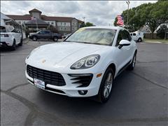 2015 Porsche Macan 