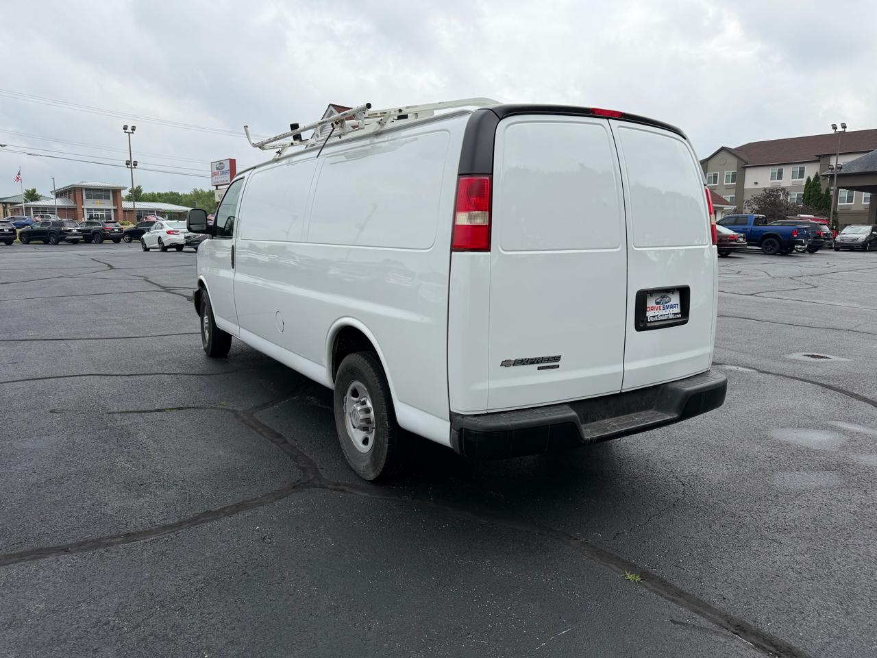 Chevrolet Express 2500 Cargo Extended 2013
