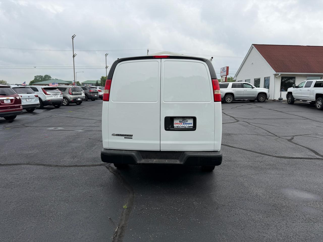Chevrolet Express 2500 Cargo Extended 2013