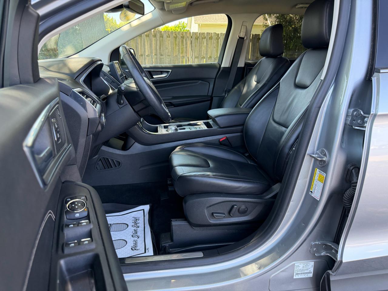 Ford Edge Titanium AWD 2021