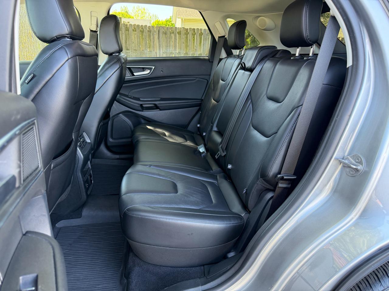 Ford Edge Titanium AWD 2021