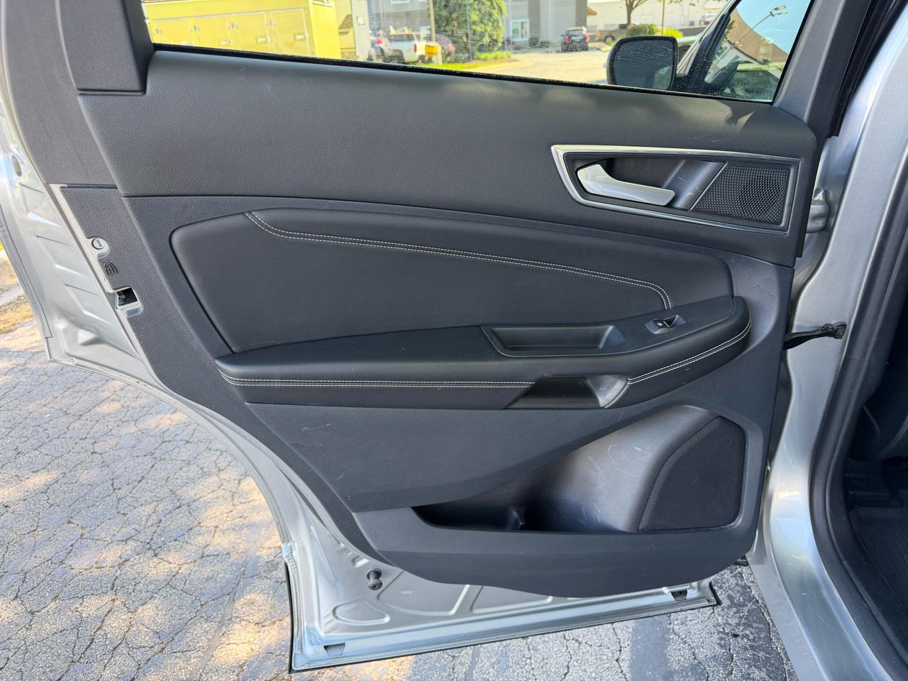 Ford Edge Titanium AWD 2021