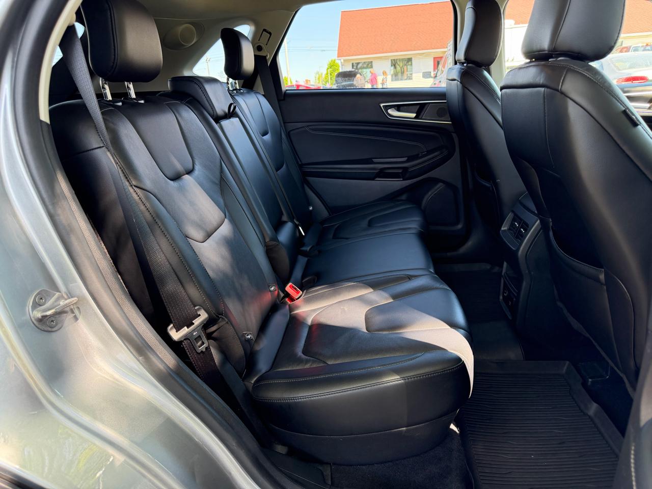 Ford Edge Titanium AWD 2021