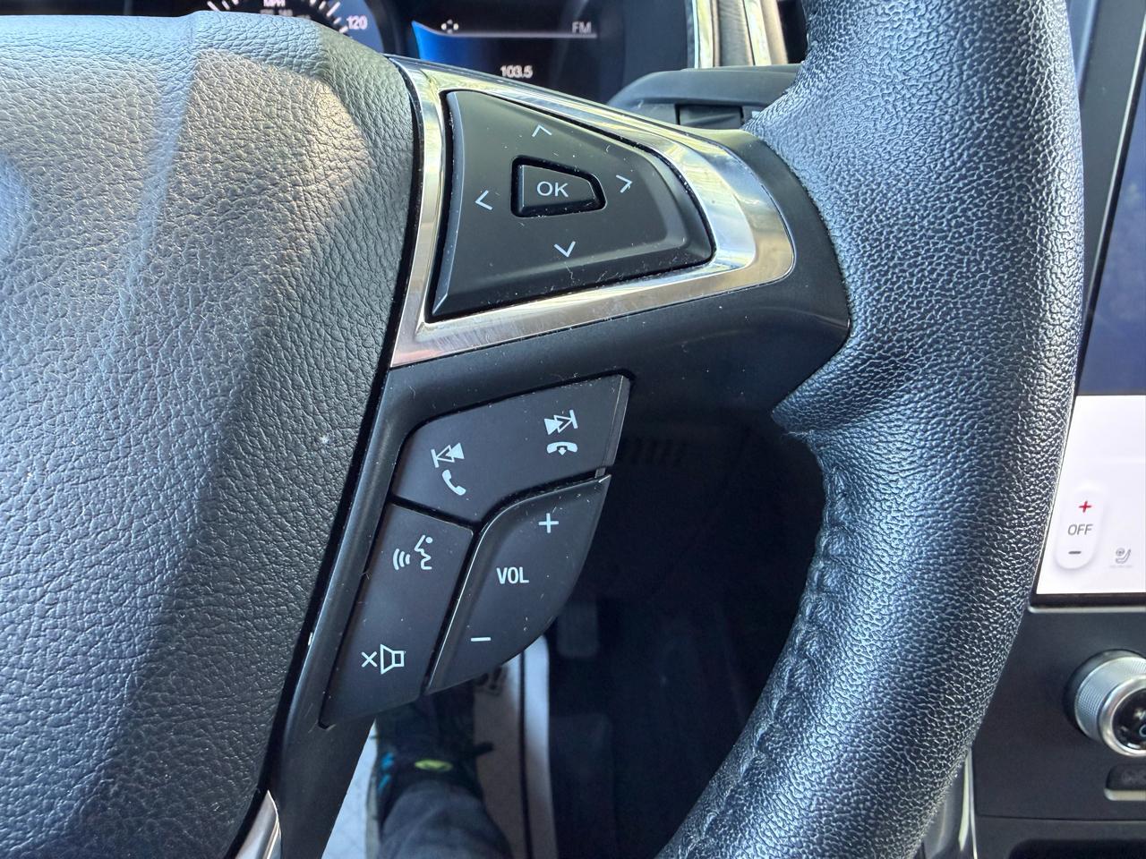 Ford Edge Titanium AWD 2021