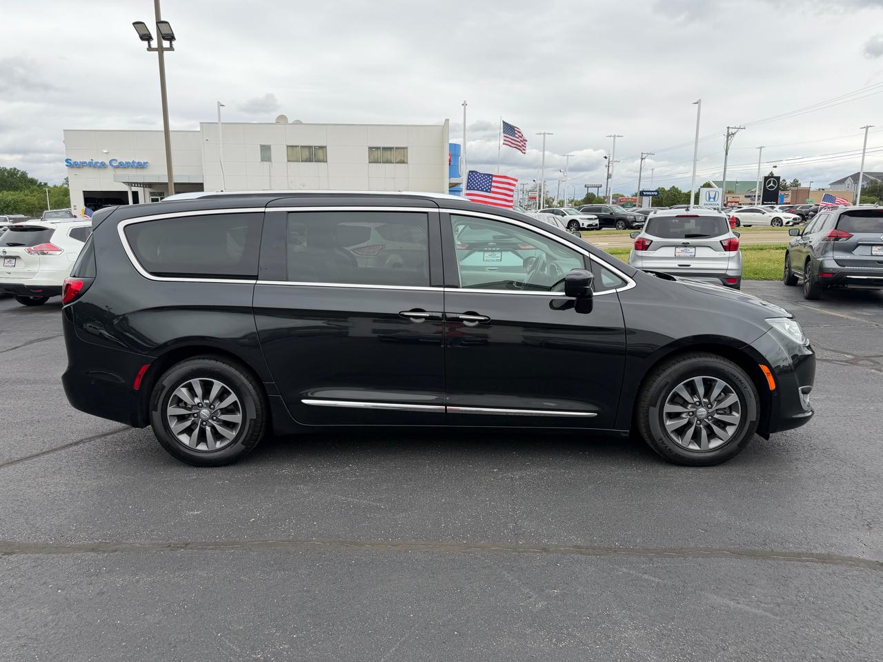 Chrysler Pacifica Touring-L Plus 2019