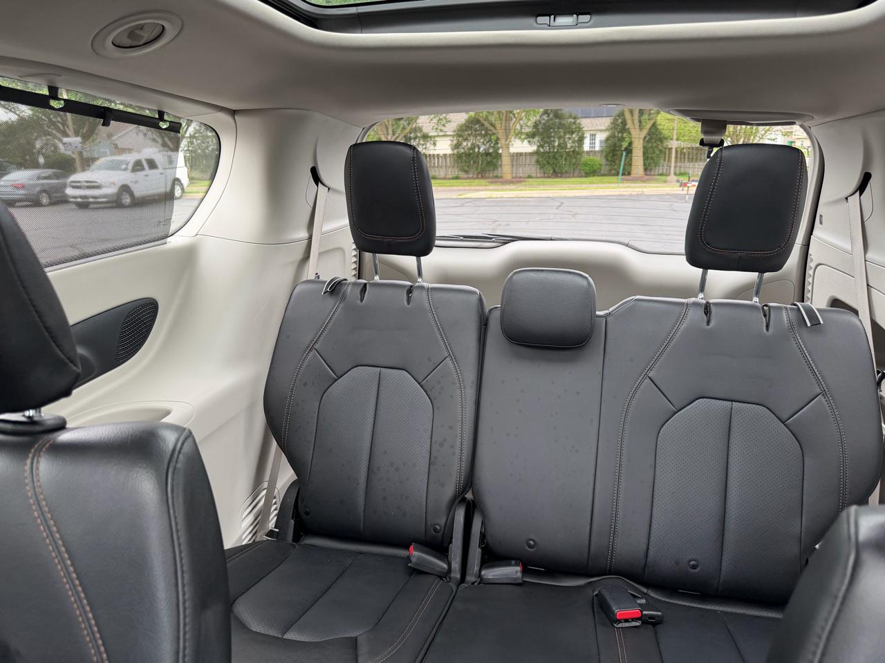 Chrysler Pacifica Touring-L Plus 2019