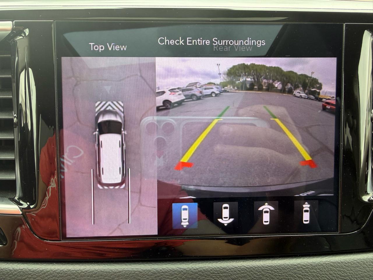 Chrysler Pacifica Touring-L Plus 2019