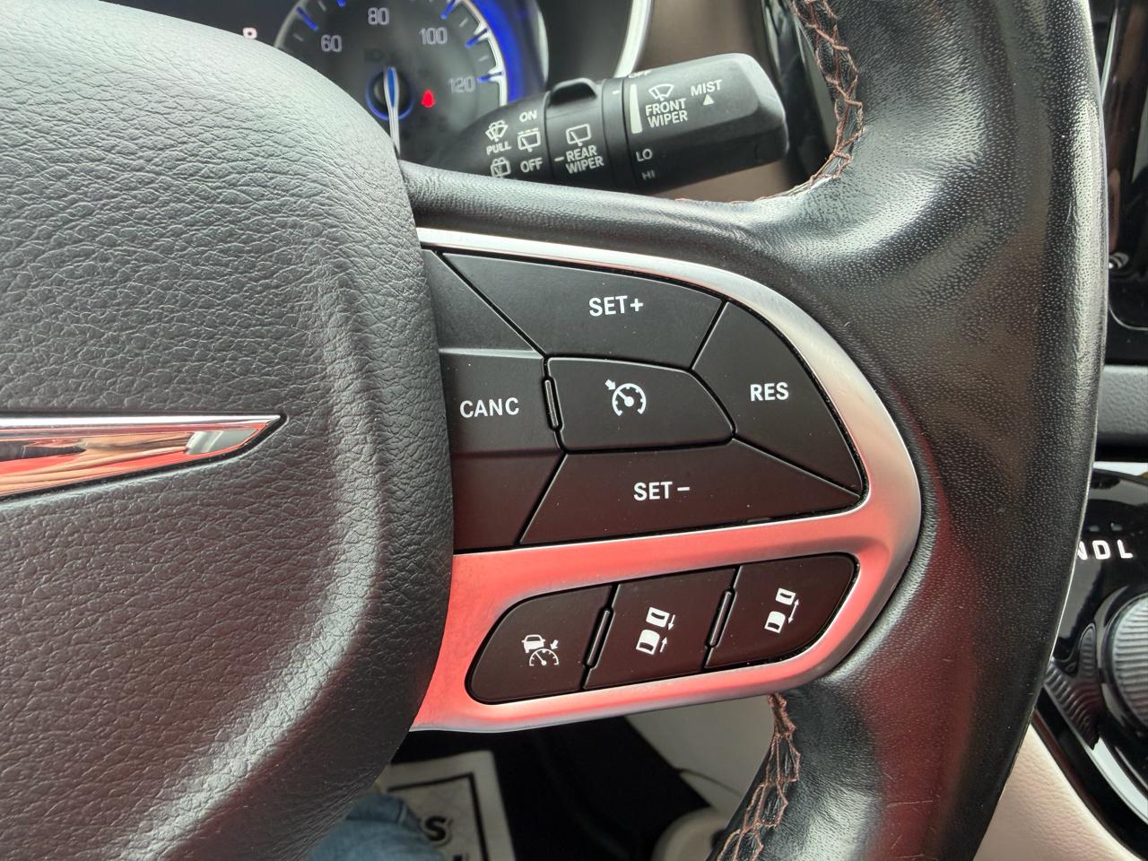 Chrysler Pacifica Touring-L Plus 2019