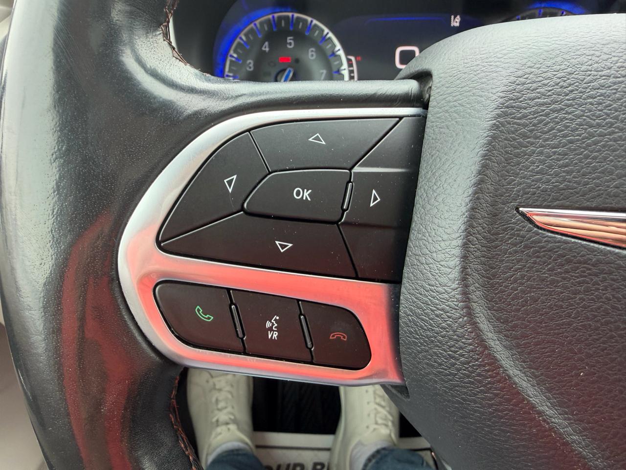 Chrysler Pacifica Touring-L Plus 2019