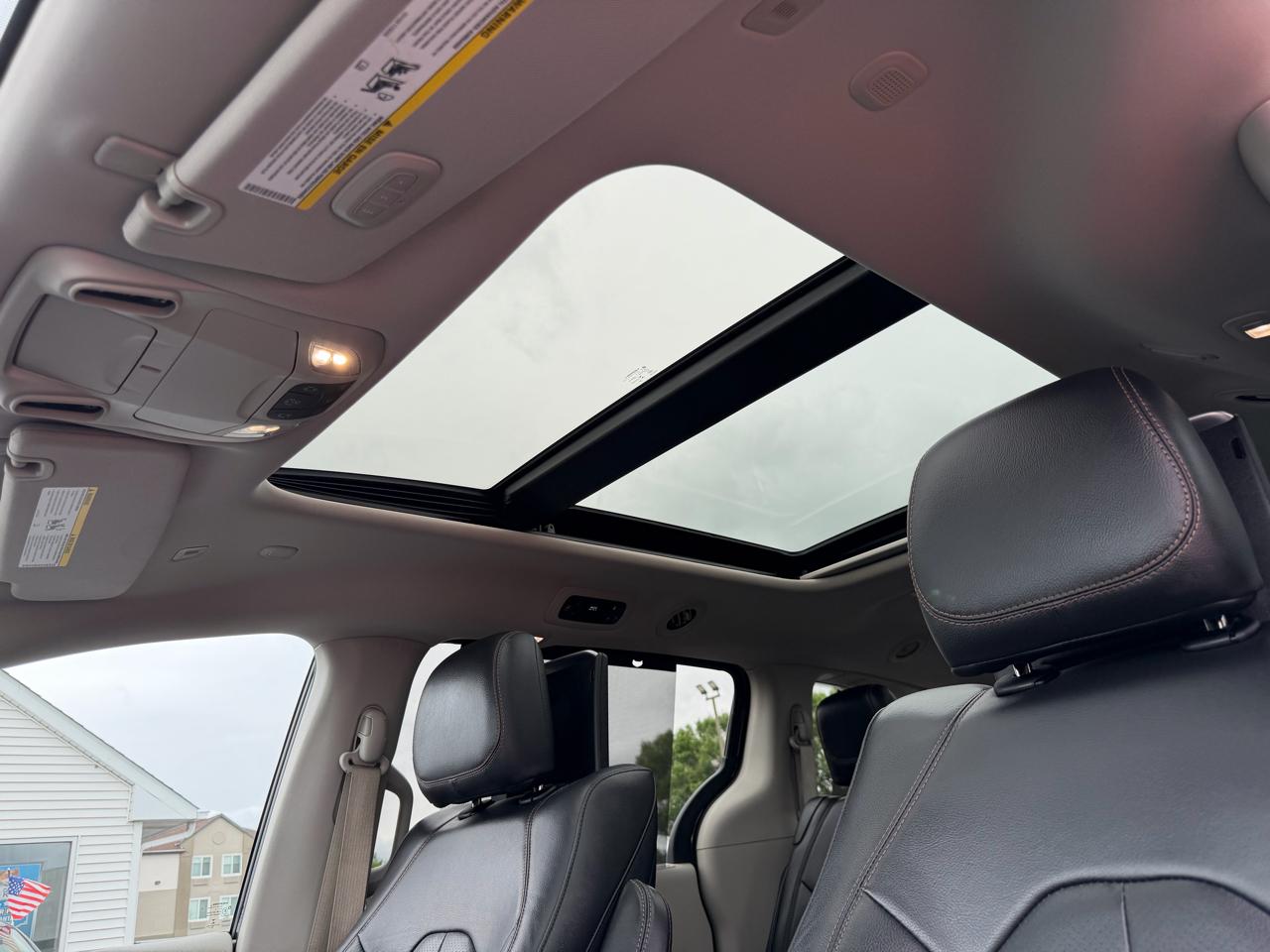 Chrysler Pacifica Touring-L Plus 2019
