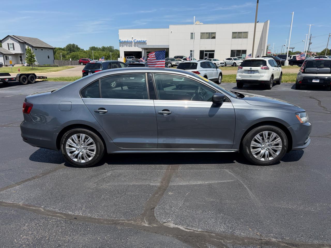 Volkswagen Jetta 1.4T S 6A 2017