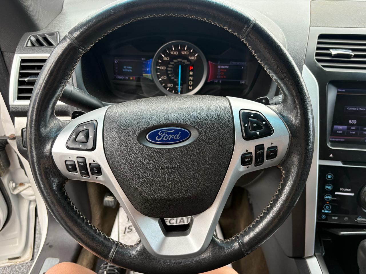Ford Explorer Sport 4WD 2013