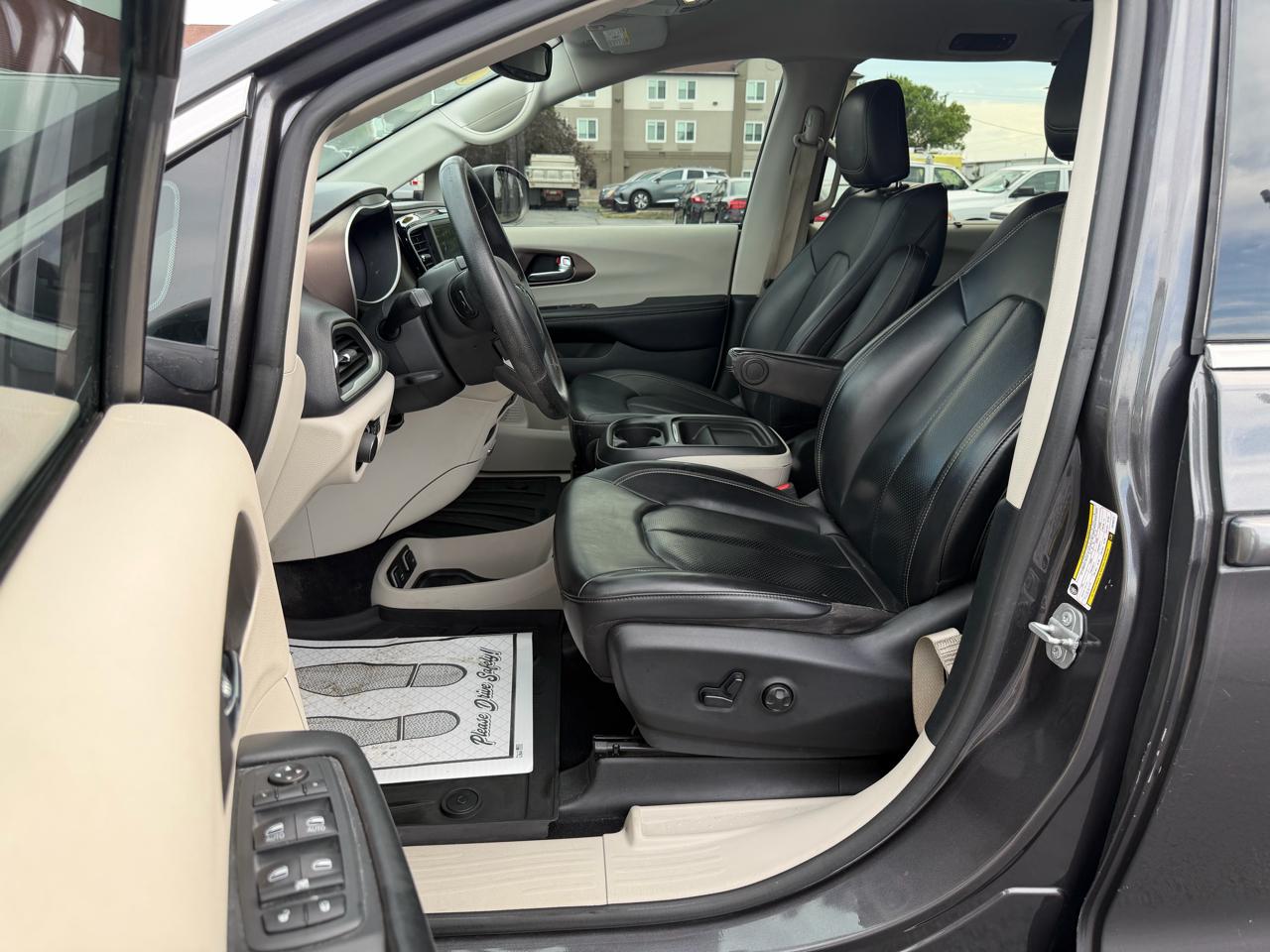 Chrysler Voyager LXI 2020