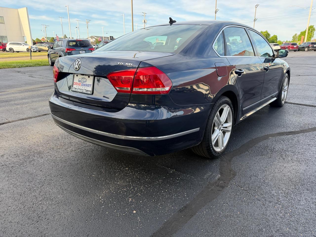 Volkswagen Passat 2.0L TDI SEL Premium 2013