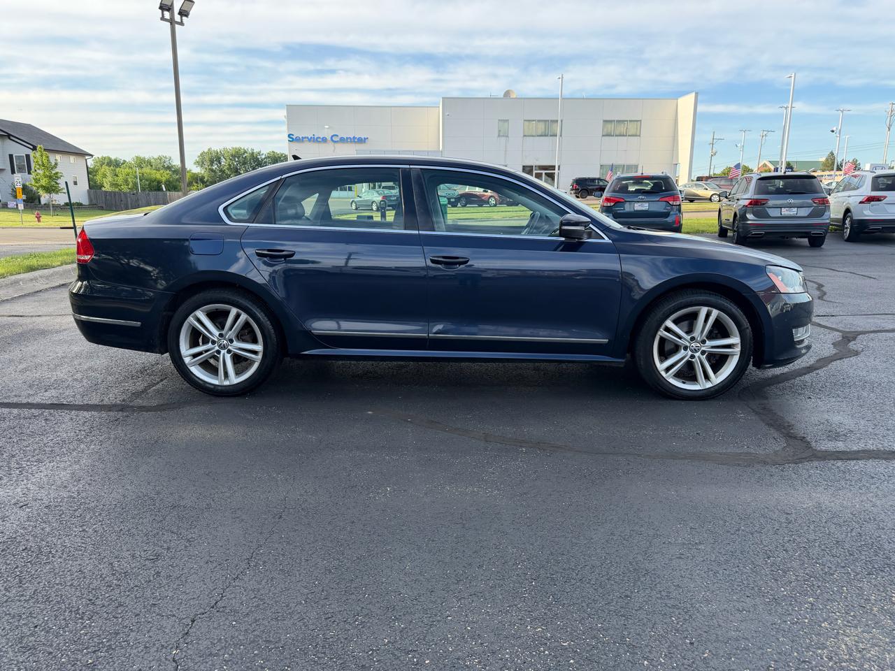 Volkswagen Passat 2.0L TDI SEL Premium 2013