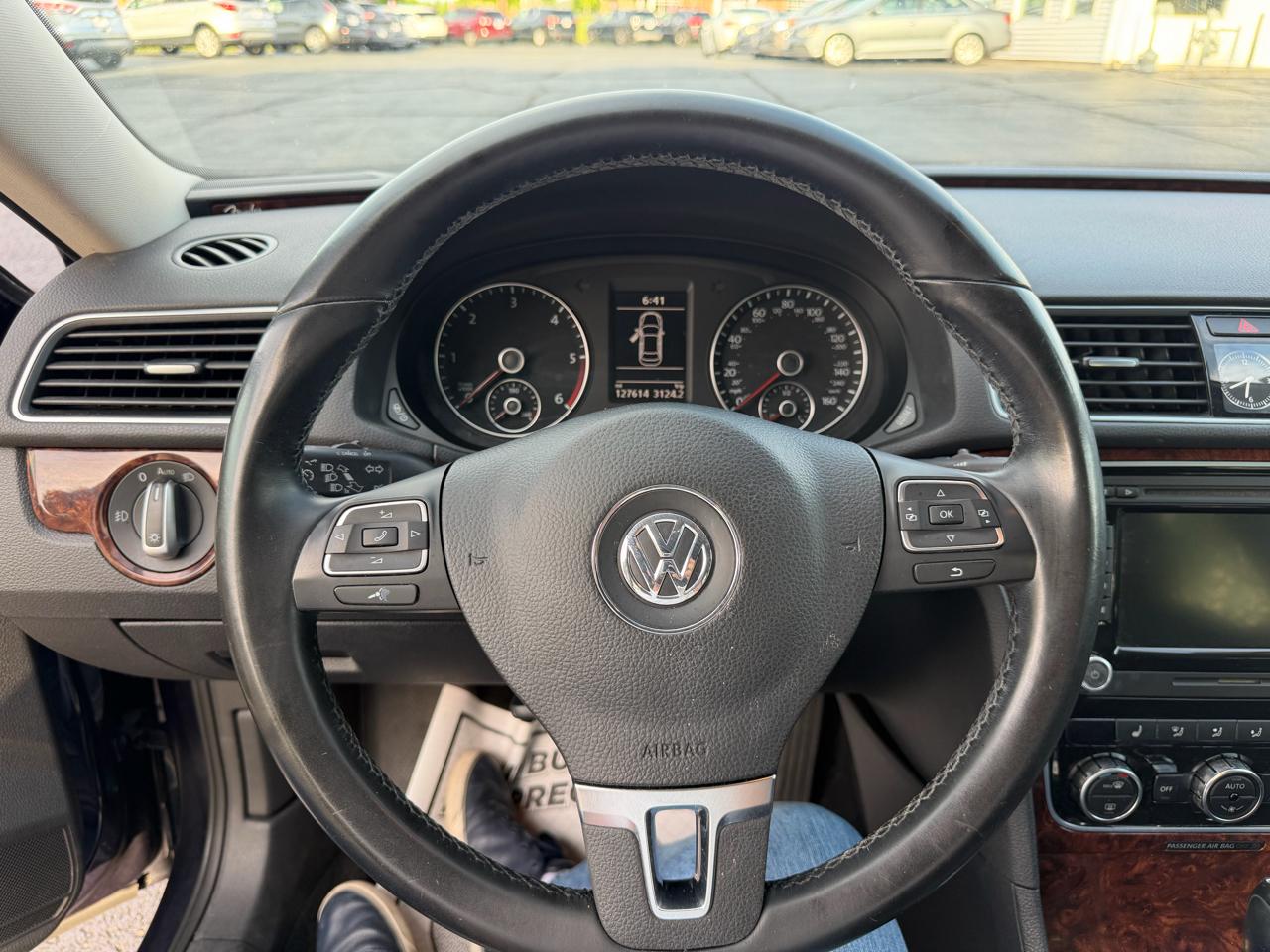 Volkswagen Passat 2.0L TDI SEL Premium 2013