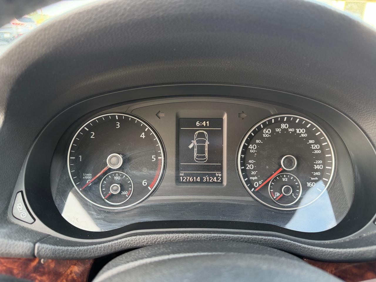 Volkswagen Passat 2.0L TDI SEL Premium 2013