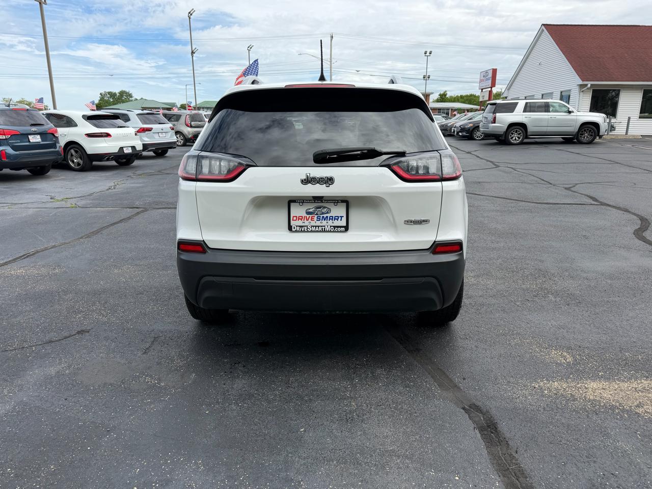 Jeep Cherokee Latitude Plus FWD 2019