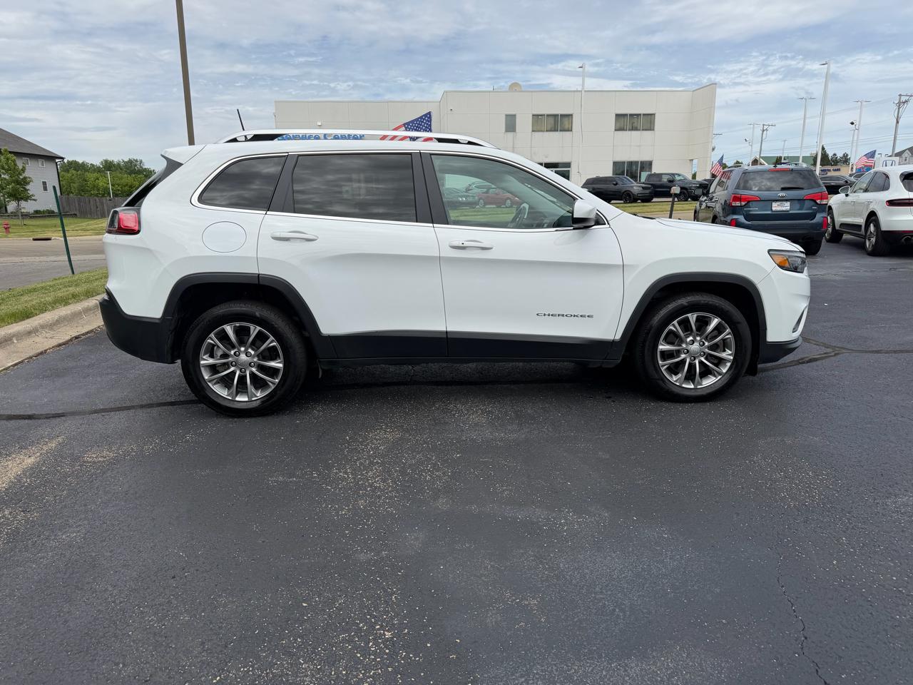 Jeep Cherokee Latitude Plus FWD 2019