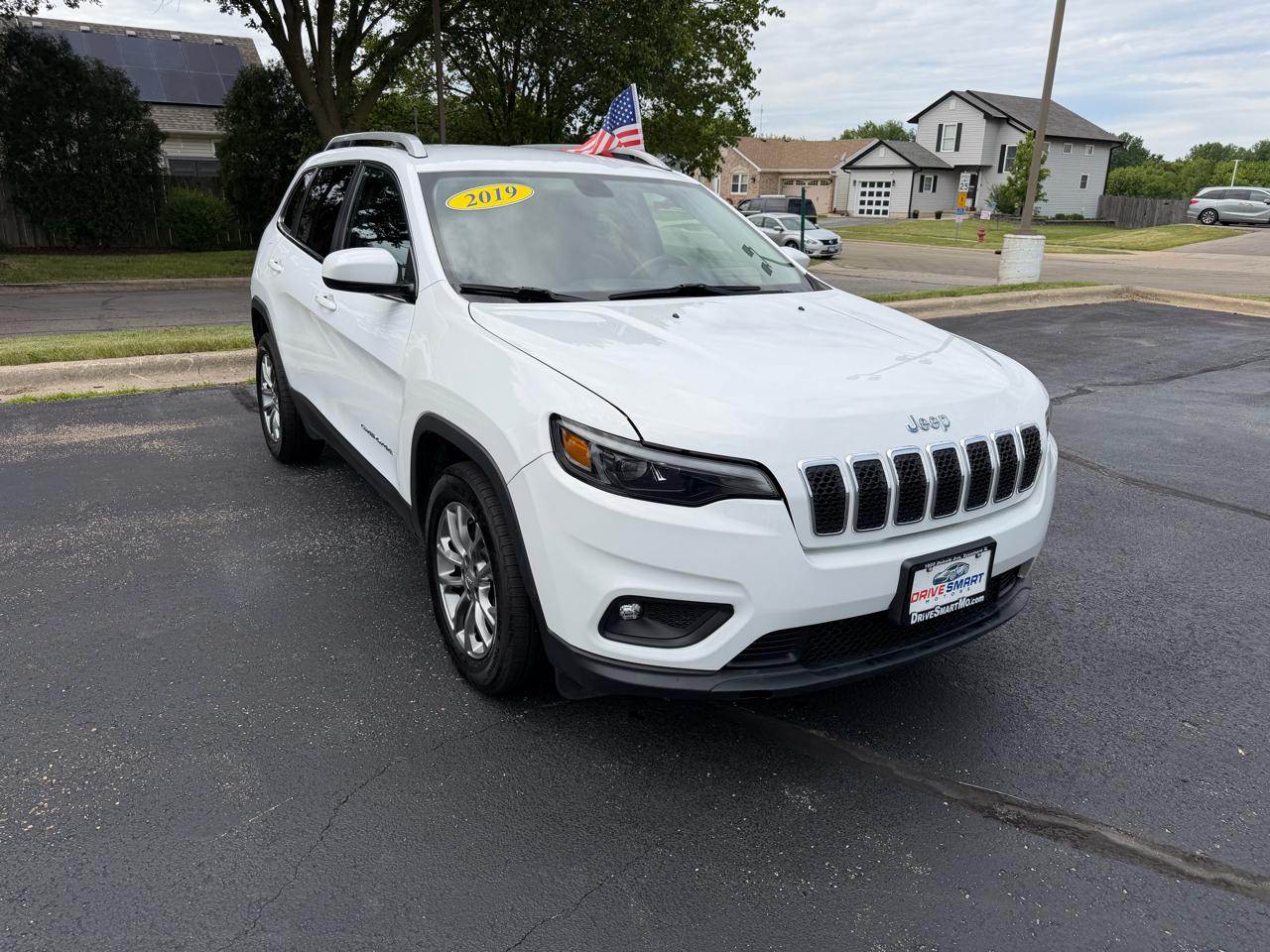 Jeep Cherokee Latitude Plus FWD 2019
